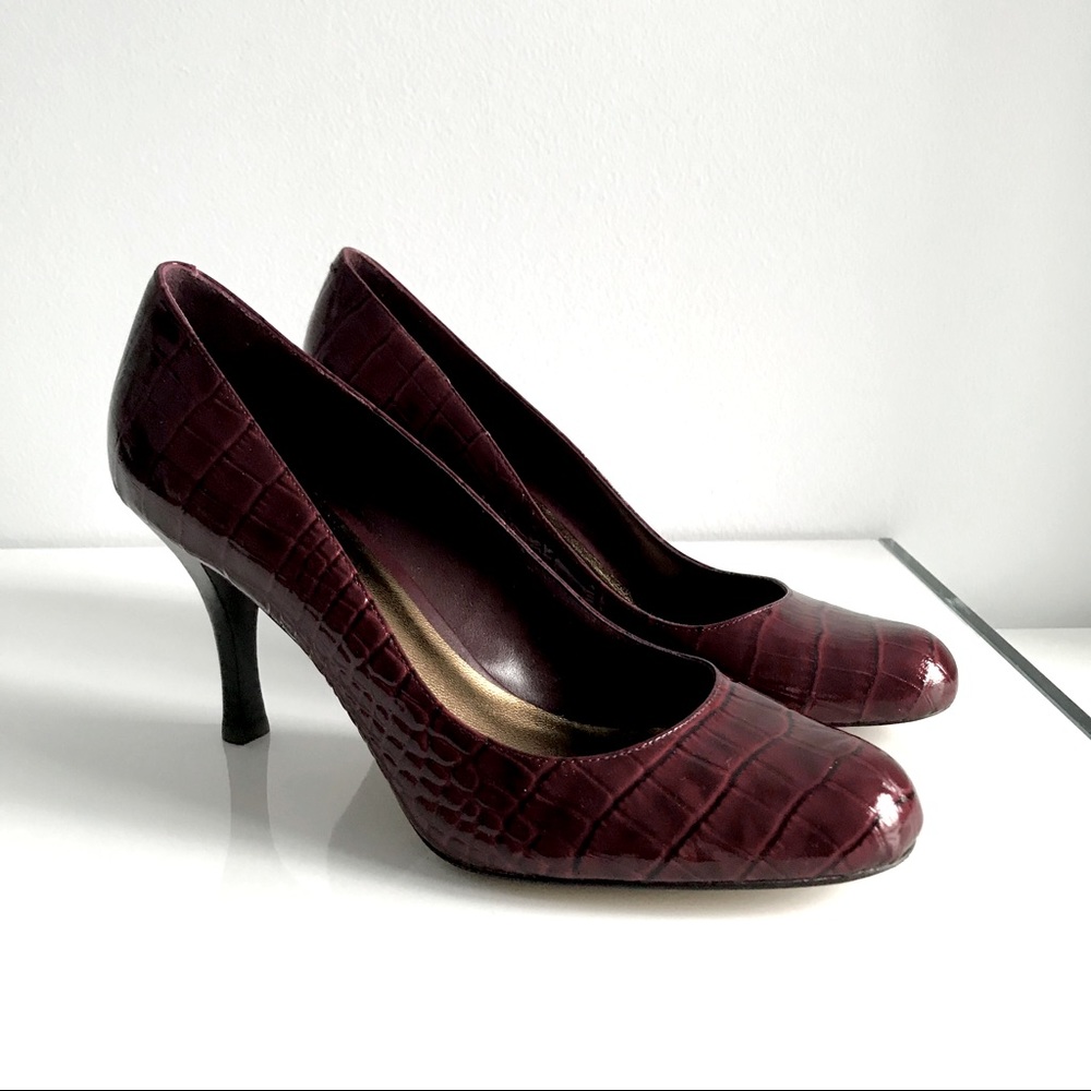 COPY - Arturo Chiang Red Wine Snakeskin Pumps Patent Leather  Women’s Shoes Vin…